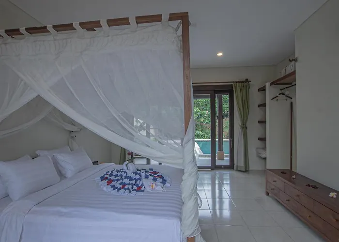 Villa Theo - 2 Bedroom *