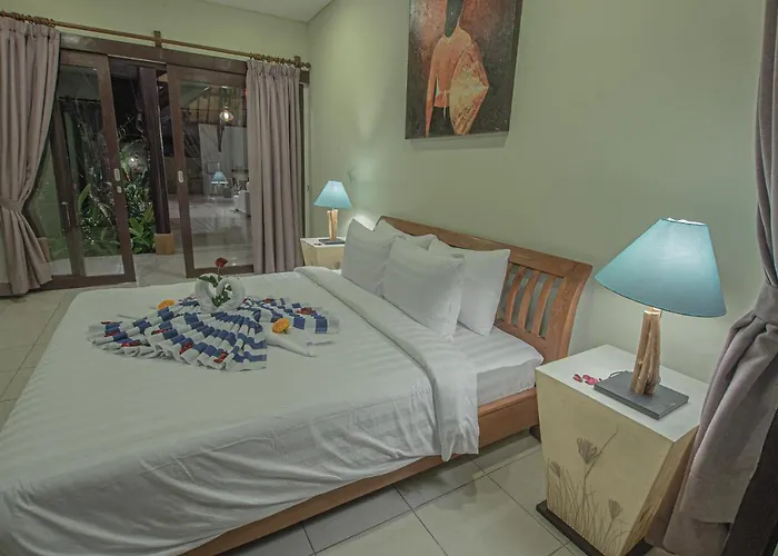 Theo - 2 Bedroom *