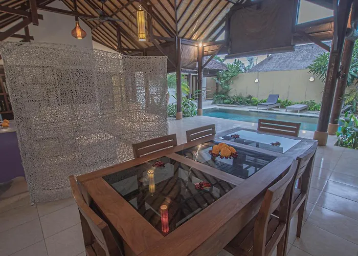 Villa Theo - 2 Bedroom *
