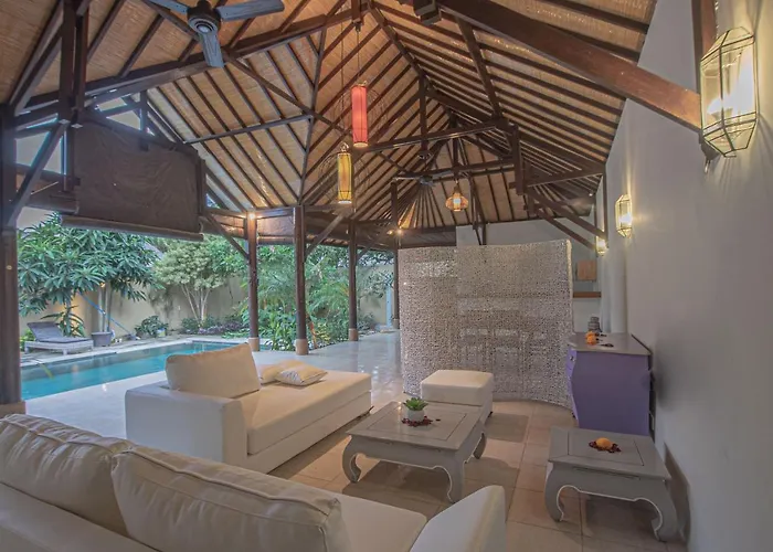 Theo - 2 Bedroom Villa Jimbaran